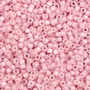 Perles Miyuki delicas 11/0 Opaque luster rosewater DB-1907