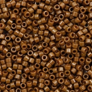 Perles Miyuki delicas 11/0 Duracoat opaque dyed cognac brown DB-2142