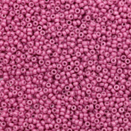 Perles de rocailles Miyuki 15/0 Duracoat opaque pansy rose 15-4468 