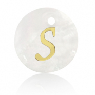 Pendentifs coquillage specials lettre S Dor&eacute;-blanc (couleur naturelle)