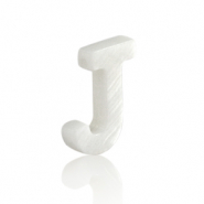 Pendentifs coquillage specials lettre J Blanc (couleur naturelle)