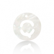Pendentifs coquillage specials lettre Q Blanc (couleur naturelle)