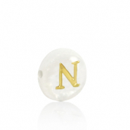 Perles coquillage lettre N Dor&eacute;-blanc (couleur naturelle)