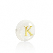 Perles coquillage lettre K Dor&eacute;-blanc (couleur naturelle)