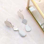 Sets d'inspiration Bijoux avec des breloques et des connecteurs en acier inox.      