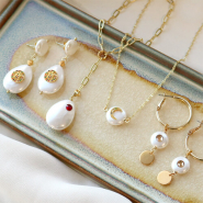 Sets d'inspiration Boucles d’oreilles et colliers incontournables en coquillage nacré