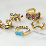 Sets d'inspiration Voici comment mettre en valeur les nouvelles ear cuffs en zirconium 