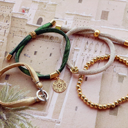 Sets d'inspiration Création de bracelets tendance avec le ruban élastique Ibiza