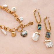 Sets d'inspiration Mix & match breloques et connecteurs en perles d'eau douce