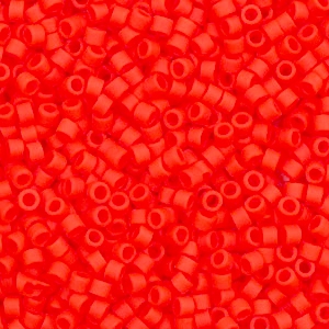Perles Miyuki delicas 11/0 Opaque matte vermillion red DB-757