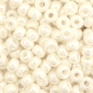 Perles de rocailles Miyuki 6/0 Ceylon antique ivory pearl 6-592