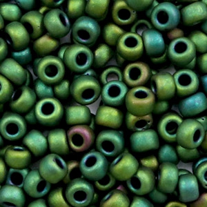 Perles de rocailles Miyuki 6/0 Metallic matte iris dark green 6-2066