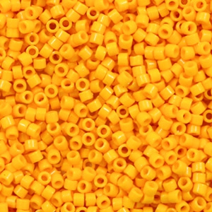 Perles Miyuki delicas 11/0 Duracoat opaque dyed light squash yellow DB-2103