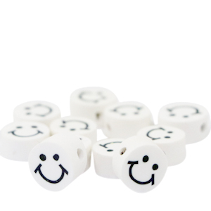 Perles en polym&egrave;re smiley Blanc