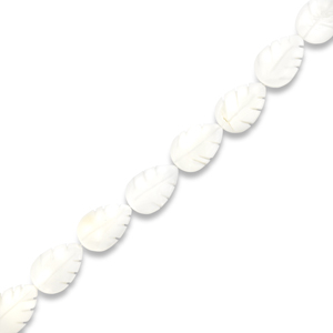 Perles coquillage feuille Blanc cass&eacute;