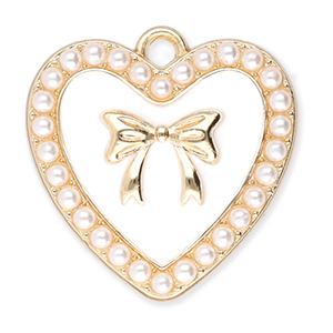 Breloques en m&eacute;tal coeur avec perles et n&oelig;ud Dor&eacute;-blanc