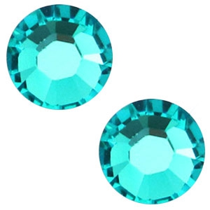 Swarovski Elements SS20 flatback (4.7mm) Blue zircon