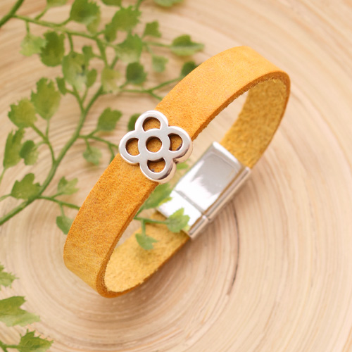 Comment faire des bracelets avec la nouvelle collection de cuir DQ plat ?