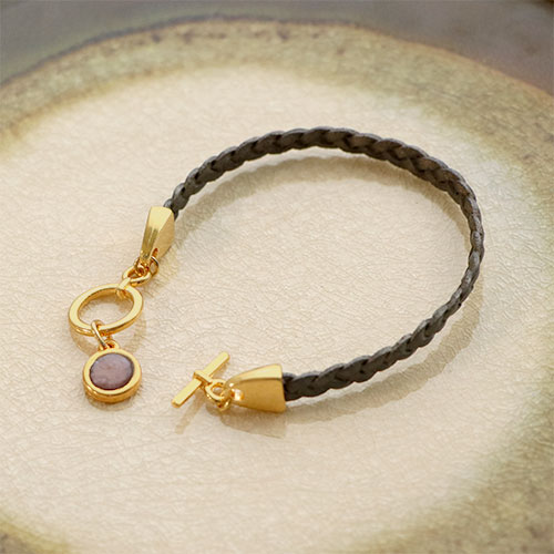 Laissez-vous inspirer par cette s&eacute;rie de chouettes articles  et cr&eacute;ez une belle collection de bijoux 