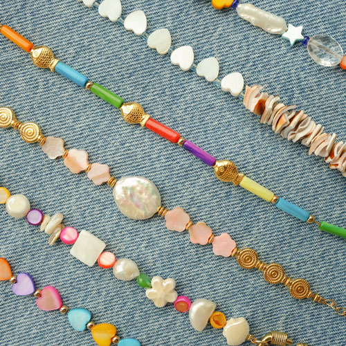 Cr&eacute;ez de magnifiques bijoux avec nos nouvelles perles coquillage