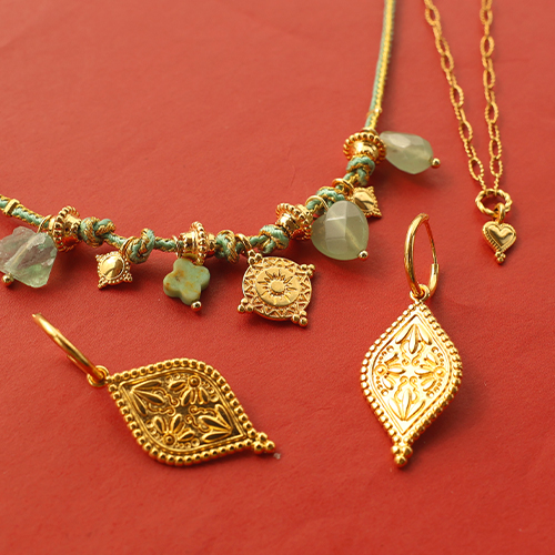 Cr&eacute;ez vos bijoux avec nos breloques et perles en m&eacute;tal DQ exclusives