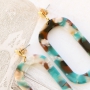 100% tendance : des pendentifs en r&eacute;sine !