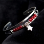 Cr&eacute;ez des bracelets festifs avec la nouvelle collection de m&eacute;tal DQ !