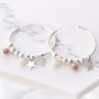 Incontournable dans votre collection : des bijoux avec des appr&ecirc;ts en argent 925.