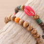 Look naturel ! Cr&eacute;ez le bracelet parfait avec des perles en bois