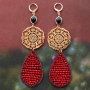 R&eacute;alisez de magnifiques boucles d&rsquo;oreilles aux couleurs hivernales gr&acirc;ce &agrave; ces pendentifs &agrave; perles &agrave; facettes