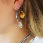 Vous allez pouvoir confectionner ces bijoux avec les nouvelles perles coquillage Cauri en r&eacute;sine :