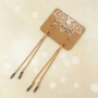 Confection de colliers avec des perles de rocailles en verre et des perles et breloques en acier inox : 