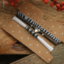 Voici comment confectionner les plus beaux bracelets avec du ruban &eacute;lastique cousu :