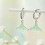 Confectionnez les plus beaux colliers et boucles d&rsquo;oreilles avec les nouvelles breloques en r&eacute;sine ! 