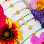Cr&eacute;ez des bracelets personnalis&eacute;s avec des perles Fleur de Naissance
