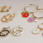 Soyez cr&eacute;atifs avec des breloques et bracelet &eacute;maill&eacute;s 