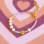 Utilisez ce joli ruban texte pour votre collection de bracelets 