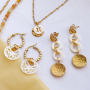 Ainsi vous cr&eacute;ez une collection de bijoux avec des pendentifs coquillage