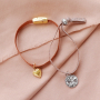 Soyez cr&eacute;atif(ve) avec des bracelets jonc et du ruban &eacute;lastique