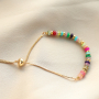 Voici comment cr&eacute;er une collection de bracelets avec des pierres naturelles