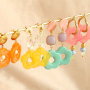 Comment int&eacute;grer des perles fleurs en acrylique &agrave; votre collection de printemps ?