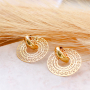 Cr&eacute;ez facilement des boucles d'oreilles tendance avec ces puces d&rsquo;oreilles !