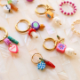Comment int&eacute;grer des perles en polym&egrave;re dans vos bijoux