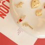 Cr&eacute;ez des bijoux uniques avec des breloques c&oelig;urs, country et smiley