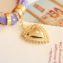 Cr&eacute;ez des bijoux uniques avec des breloques c&oelig;urs, country et smiley