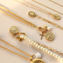 Cr&eacute;ez  des colliers avec des breloques et pendentifs en acier inoxydable