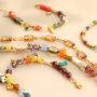 Cr&eacute;ez vos propres bijoux avec des perles press&eacute;es tch&egrave;ques